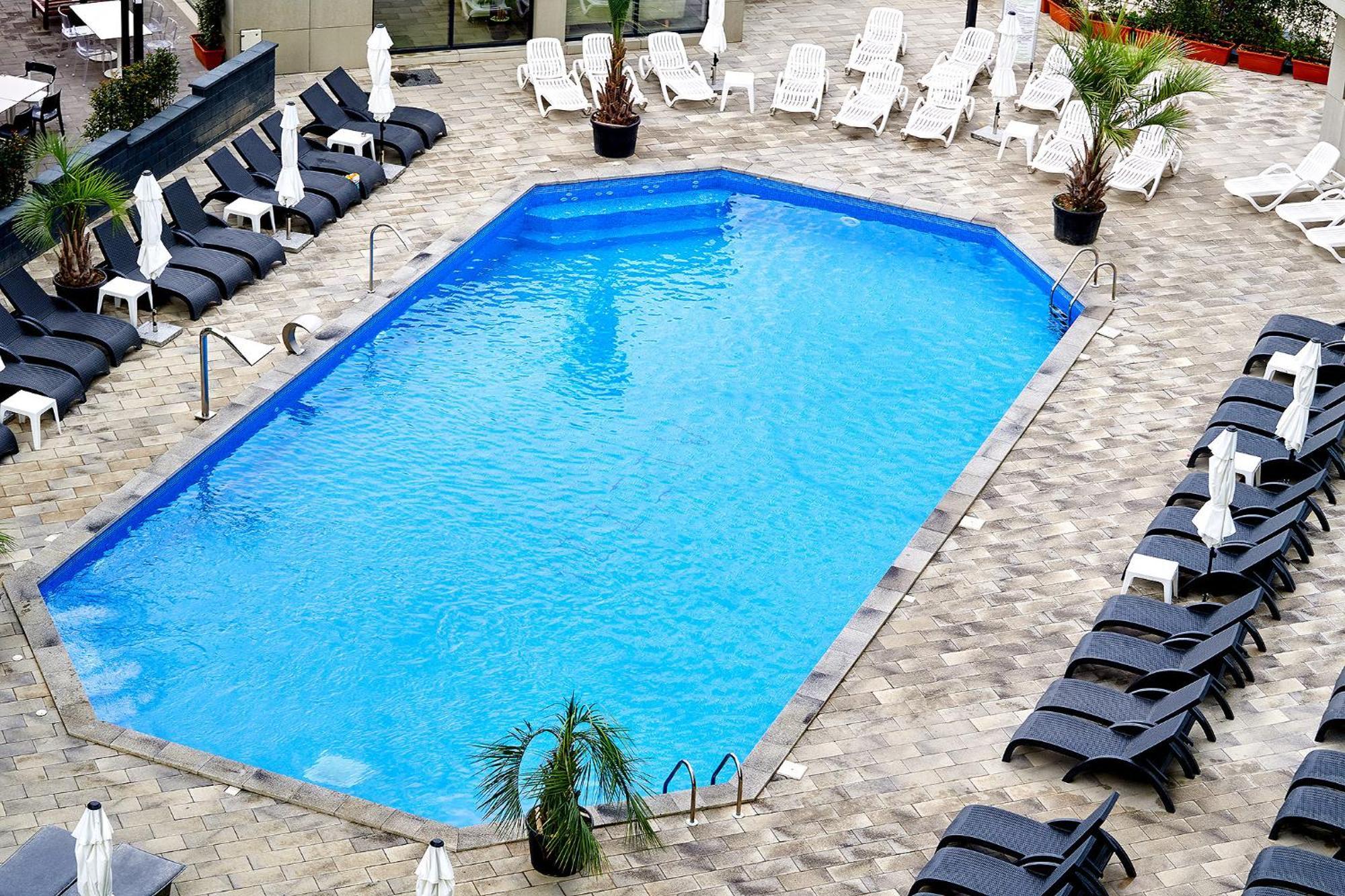 Sara Blu Apartment Spa And Pool Beach Resort ママイア エクステリア 写真